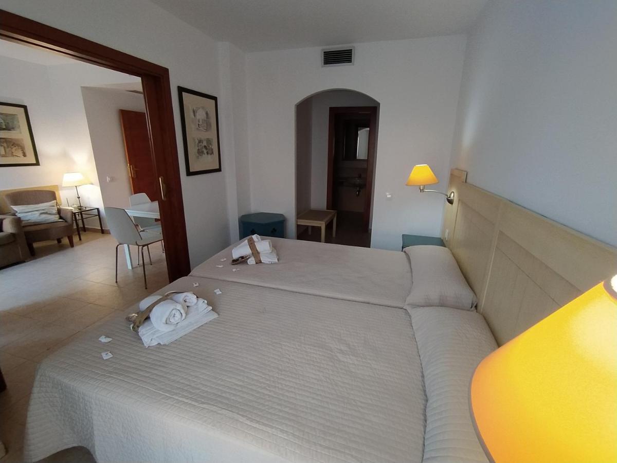 Apartamento 3ª Planta Vistas Laterales Al Mar Исла Канела Екстериор снимка